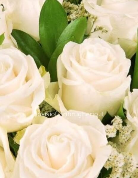 Bouquet di rose bianche